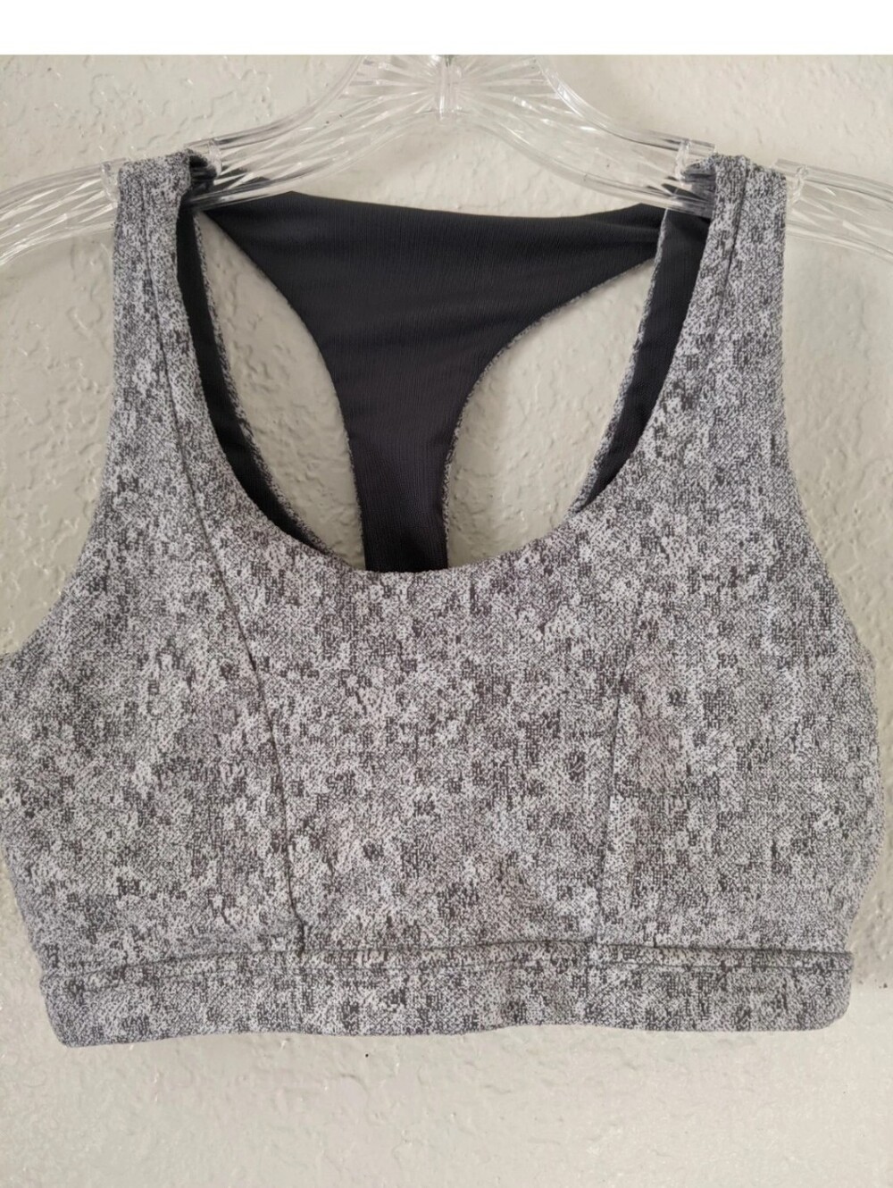 Gymshark Women's Fleur Texture Sports Bra Size Small